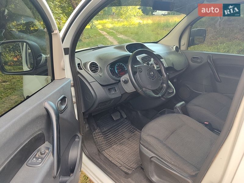 Минивэн Renault Kangoo 2012 в Киеве