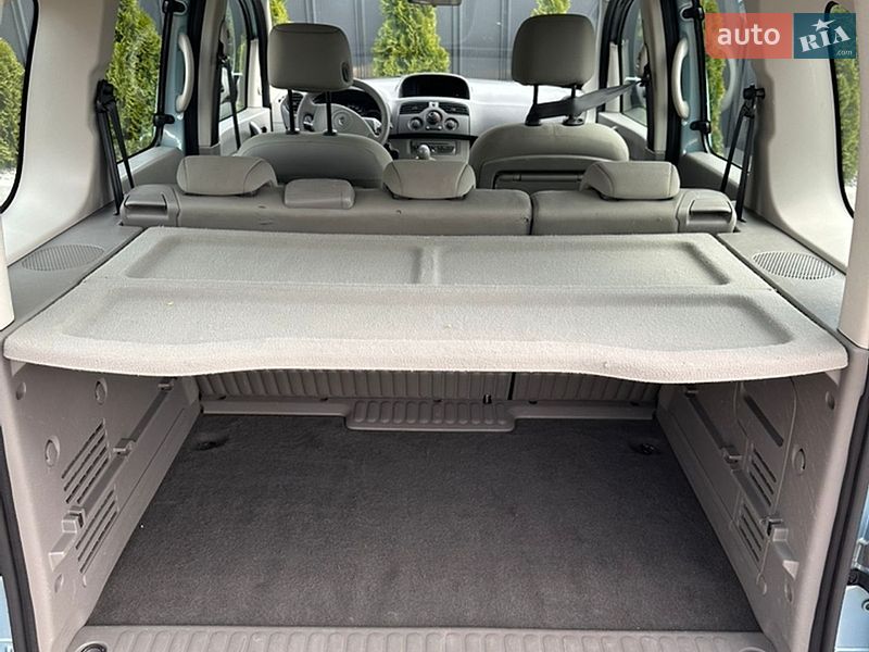 Минивэн Renault Kangoo 2010 в Луцке