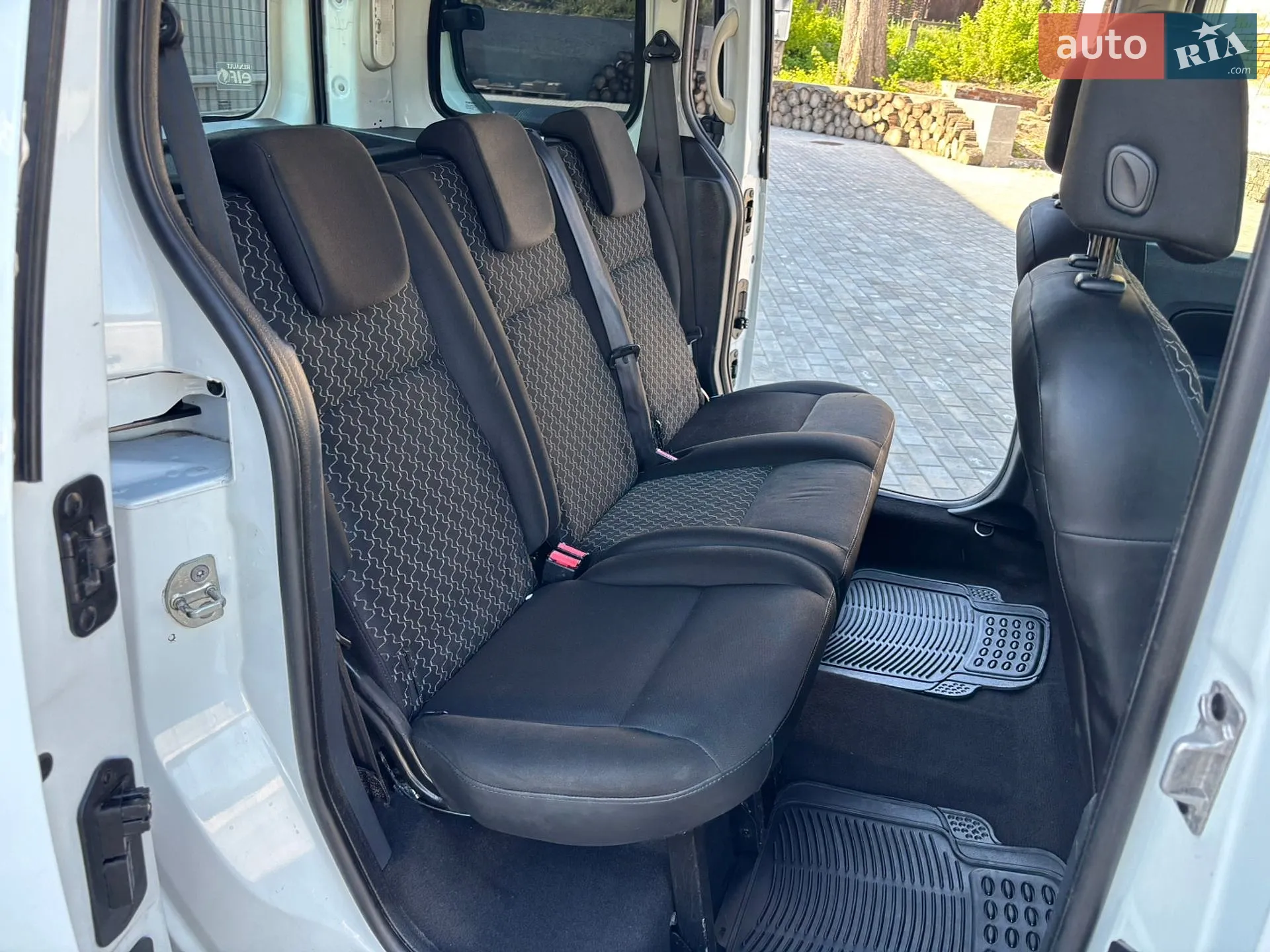 2012 Renault Kangoo - мініатюра 26
