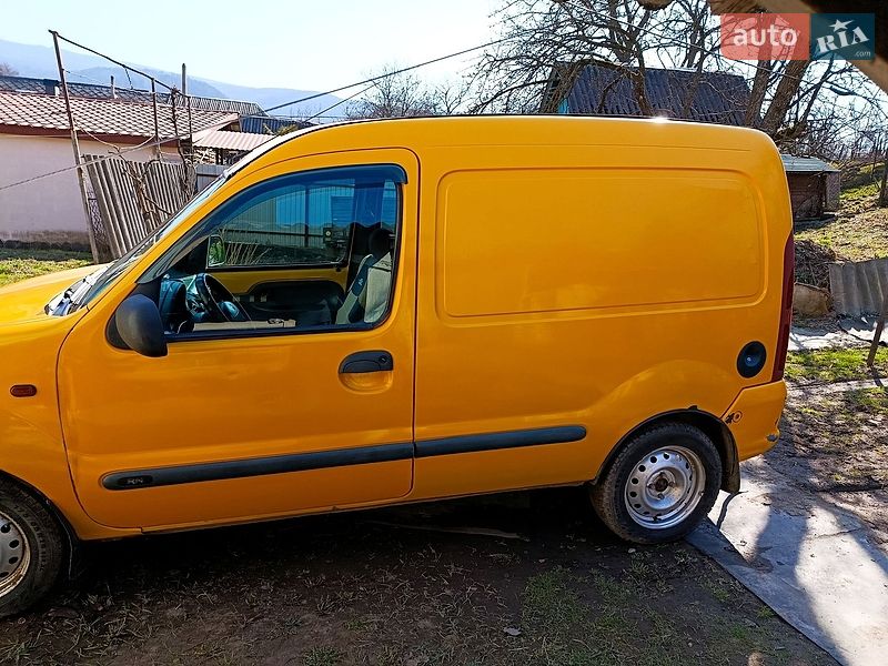 Минивэн Renault Kangoo 2000 в Каменице