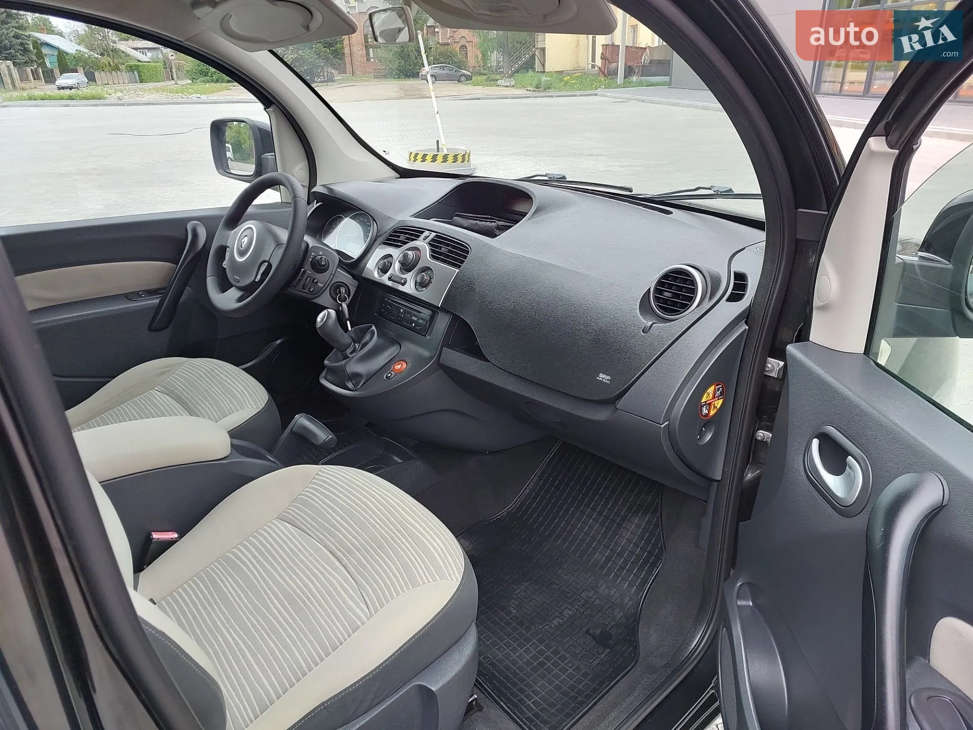 2012 Renault Kangoo - мініатюра 29