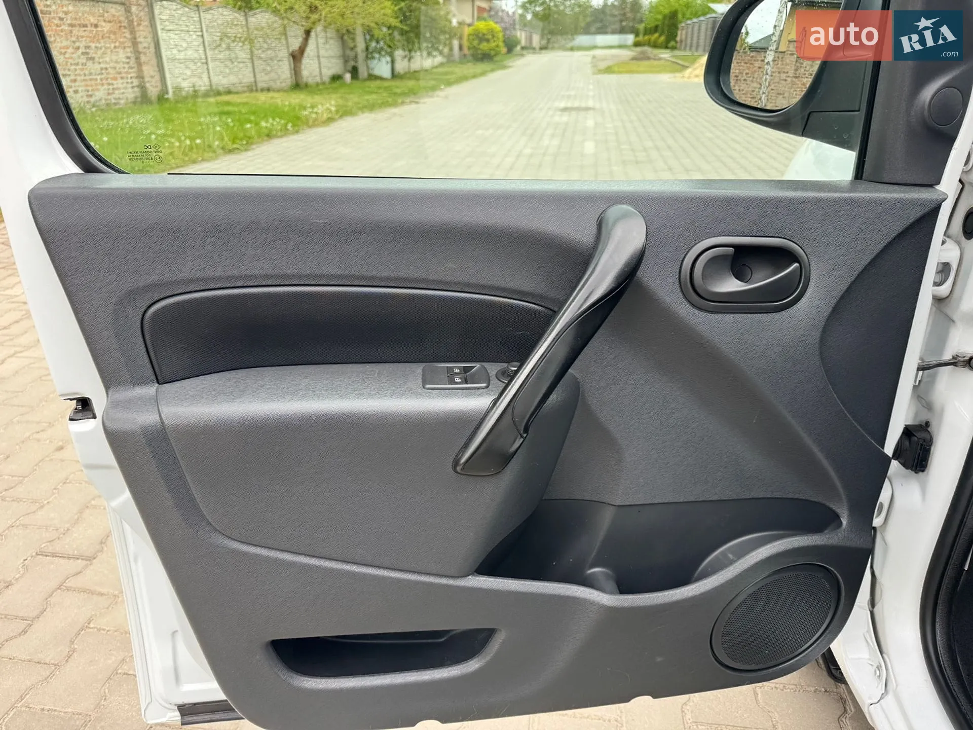 2016 Renault Kangoo - мініатюра 10