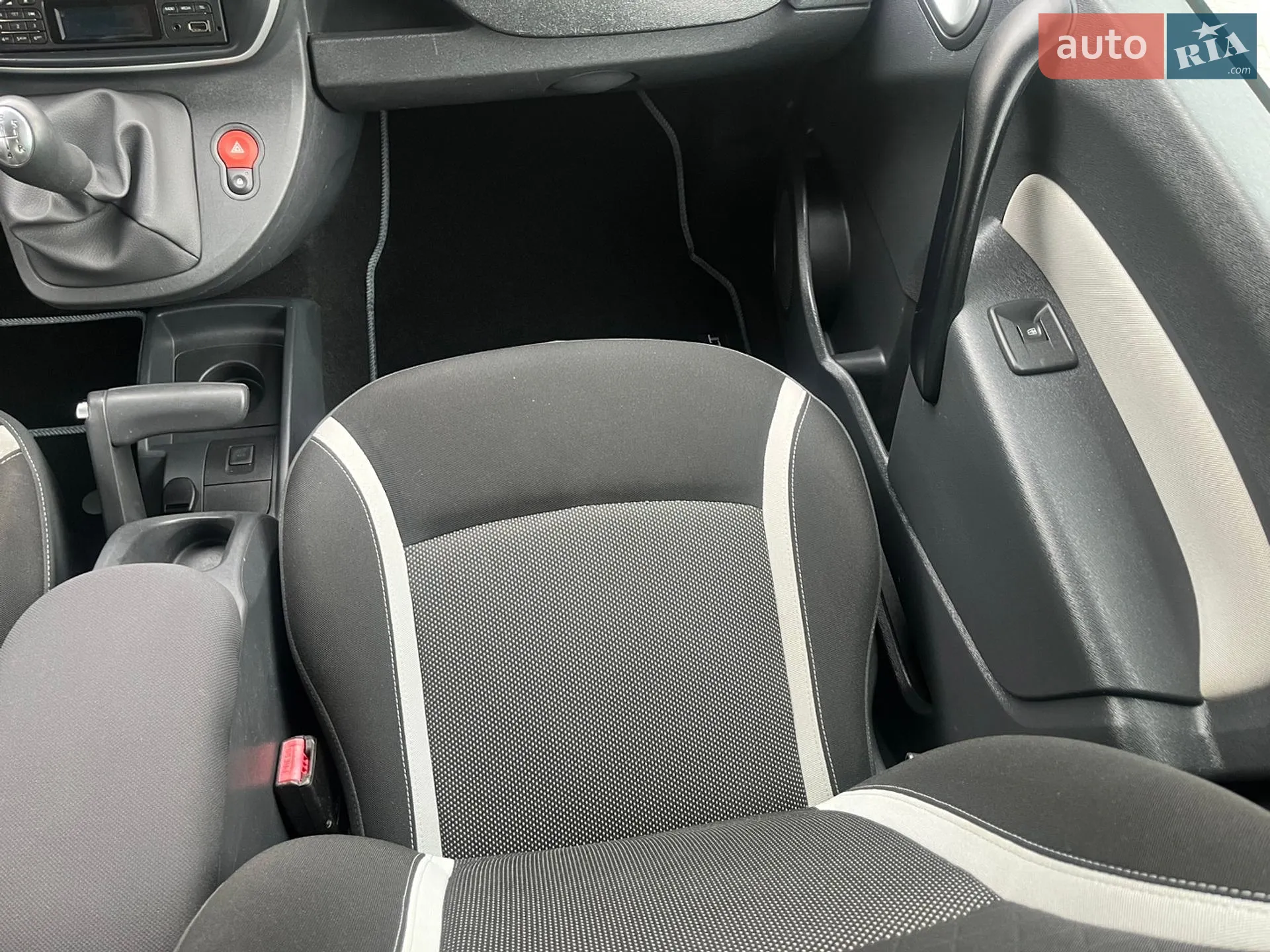 2015 Renault Kangoo - мініатюра 21