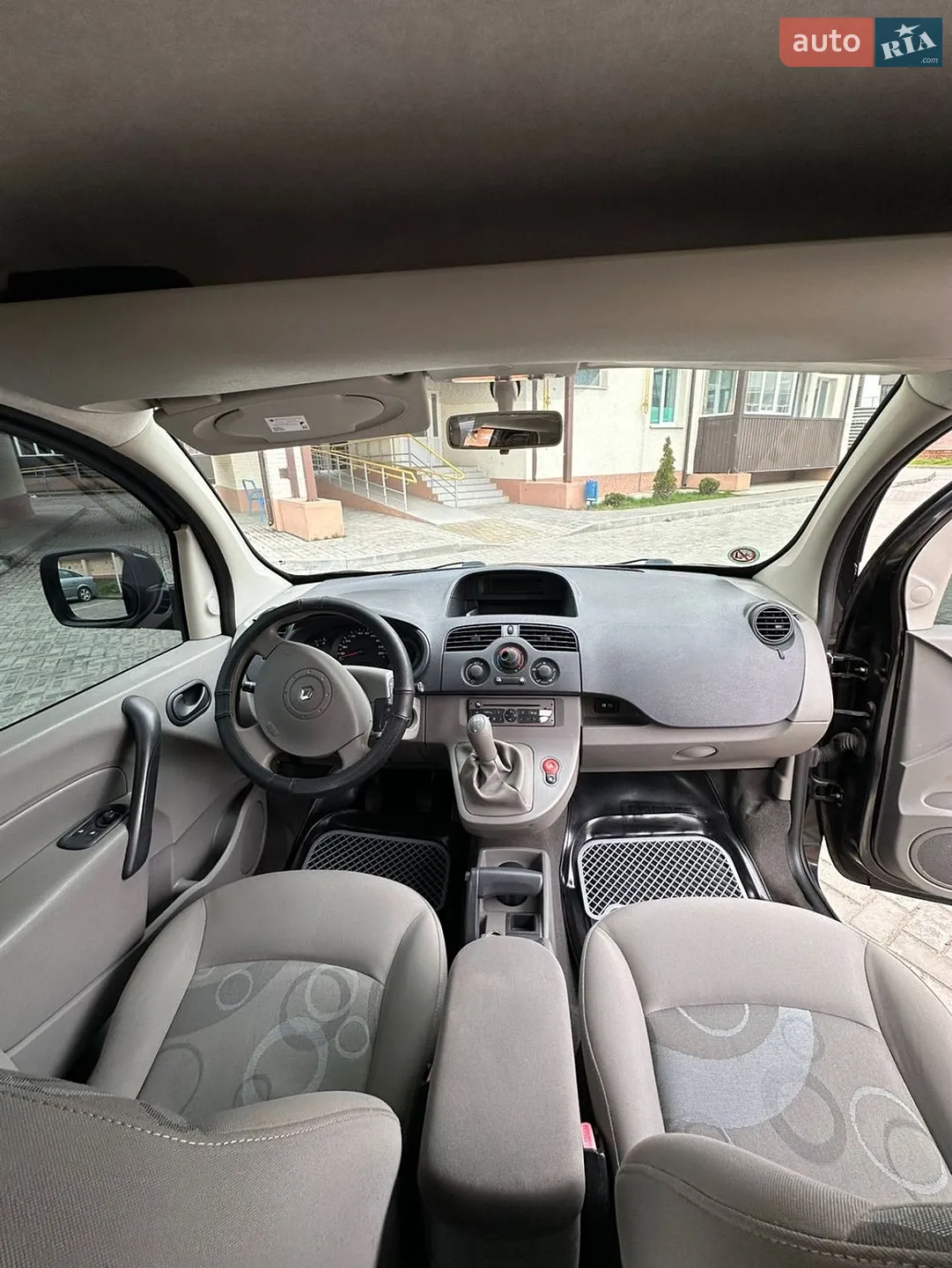 2010 Renault Kangoo - мініатюра 27