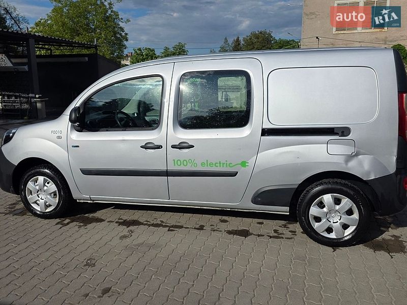 Грузовой фургон Renault Kangoo 2018 в Калуше