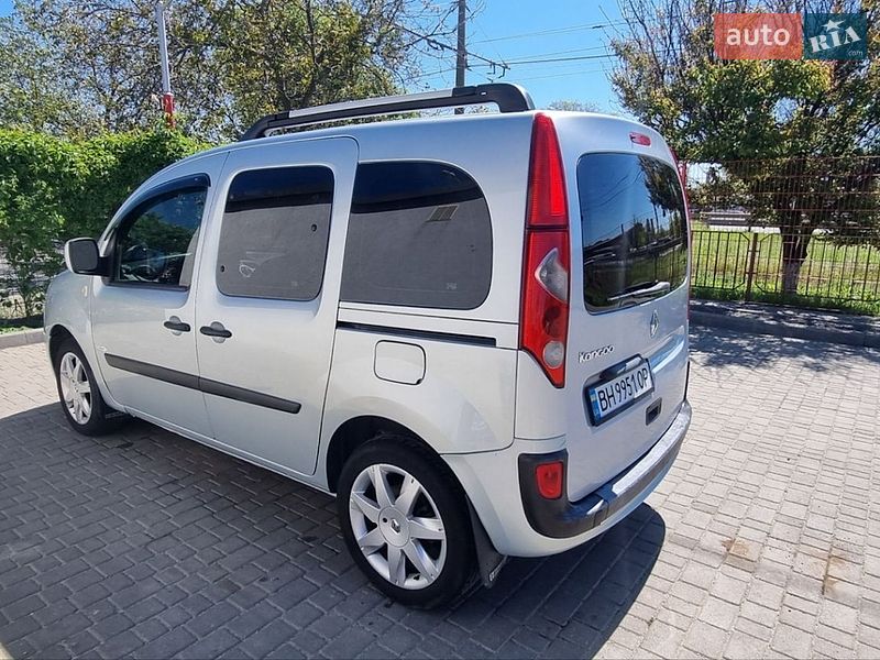 Минивэн Renault Kangoo 2010 в Одессе