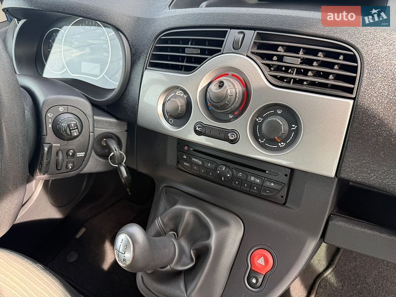 Минивэн Renault Kangoo 2012 в Ровно фото 38 Минивэн Renault Kangoo 2012 в Ровно