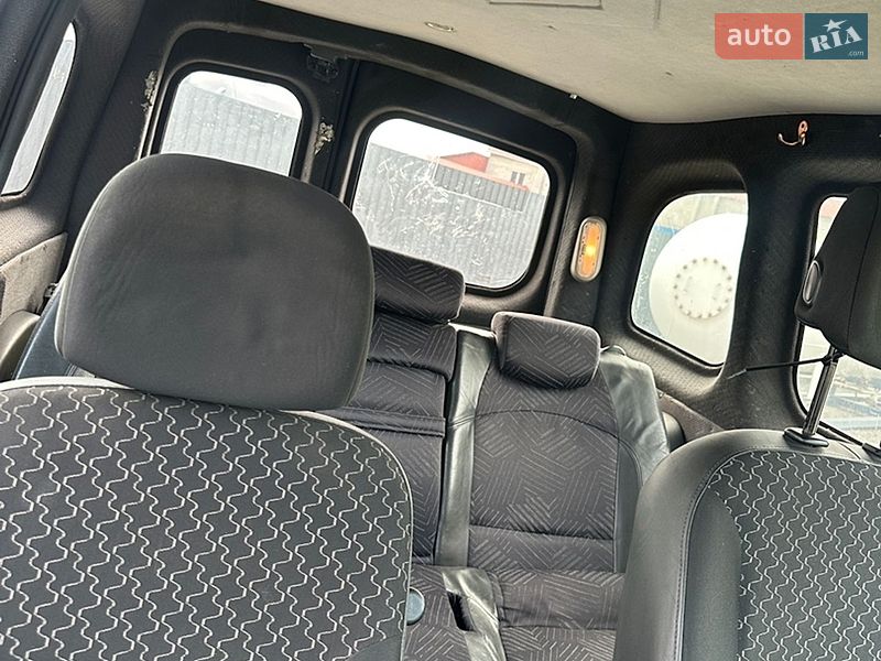 Минивэн Renault Kangoo 2011 в Львове