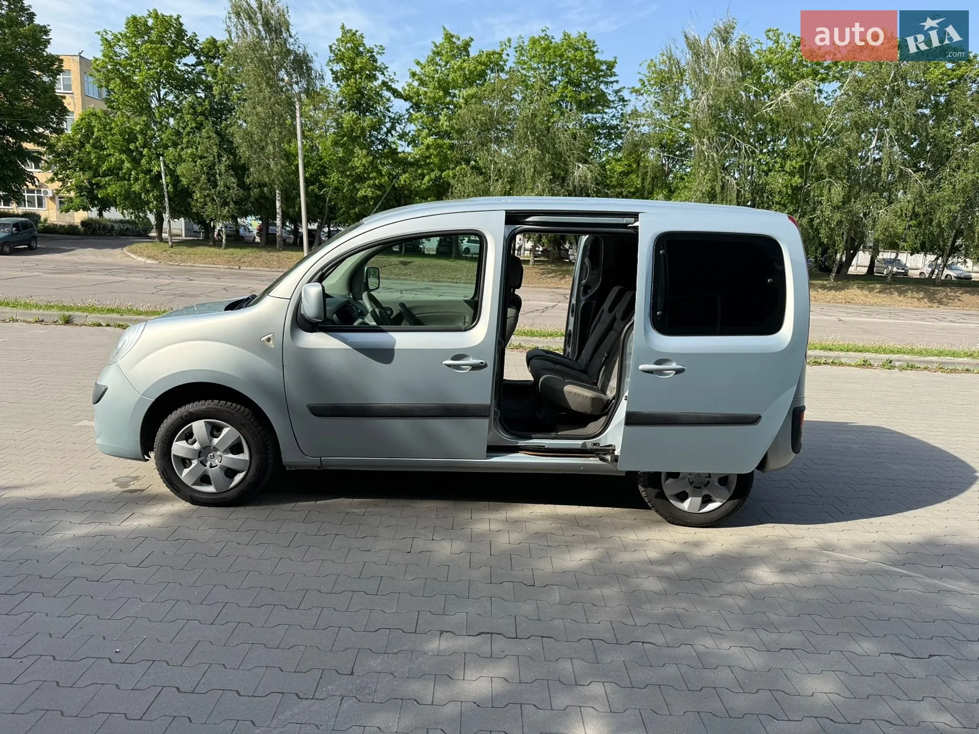 2011 Renault Kangoo - мініатюра 27
