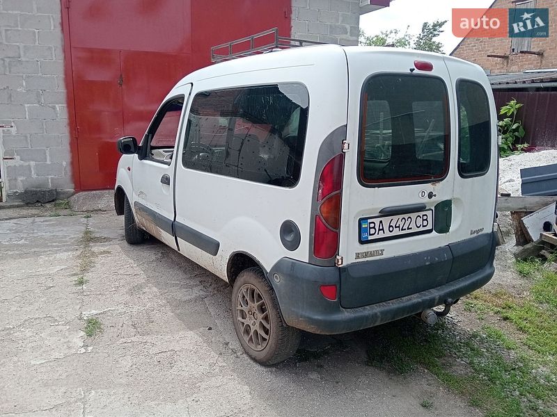 Мінівен Renault Kangoo 2002 в Нове