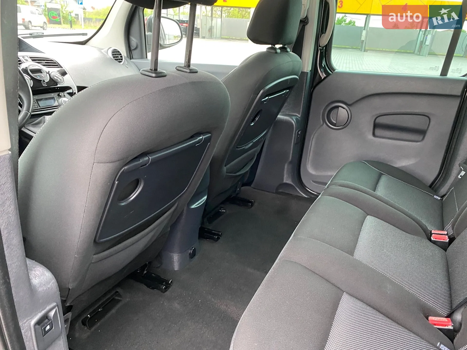 2015 Renault Kangoo - мініатюра 76