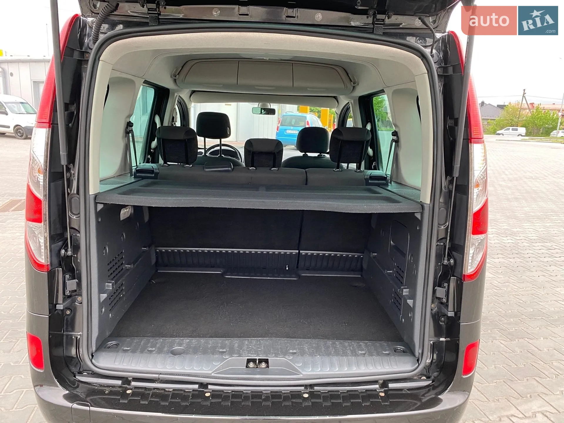 2015 Renault Kangoo - мініатюра 85