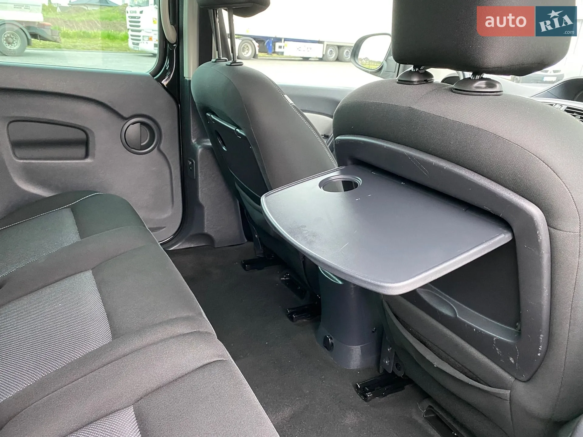 2015 Renault Kangoo - мініатюра 100