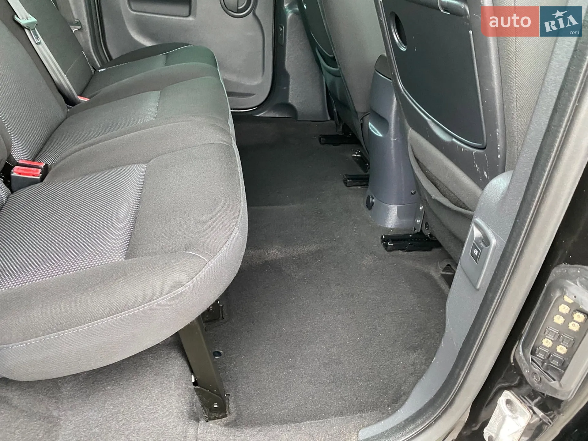 2015 Renault Kangoo - мініатюра 105