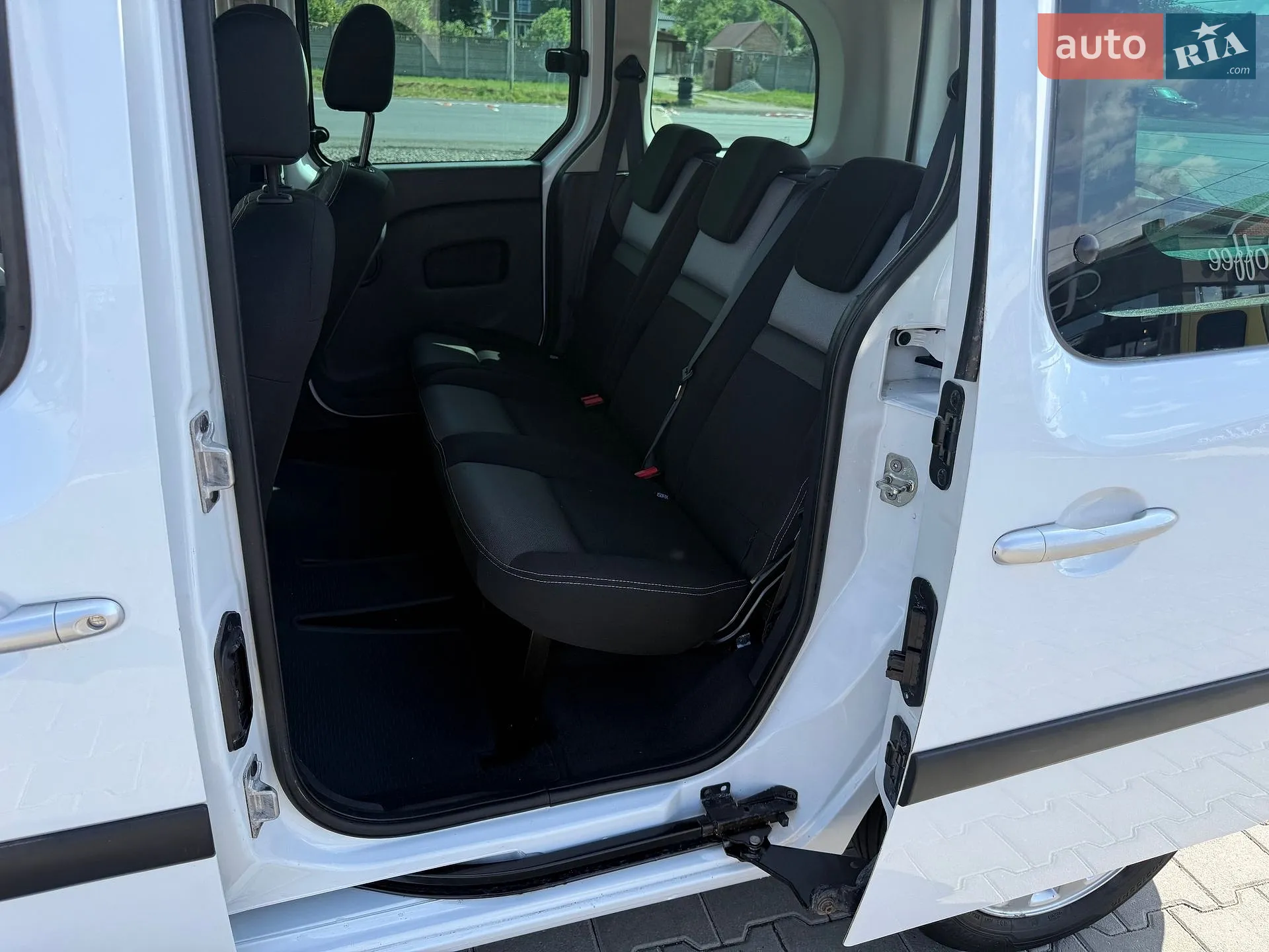 2017 Renault Kangoo - мініатюра 30