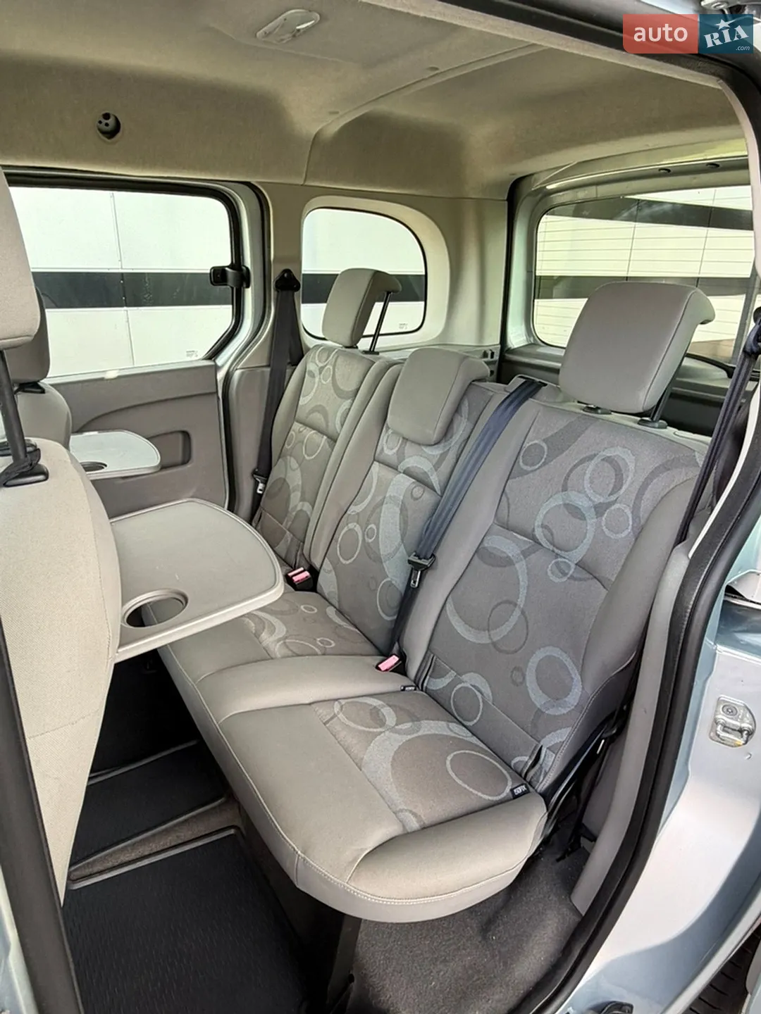 2010 Renault Kangoo - мініатюра 23