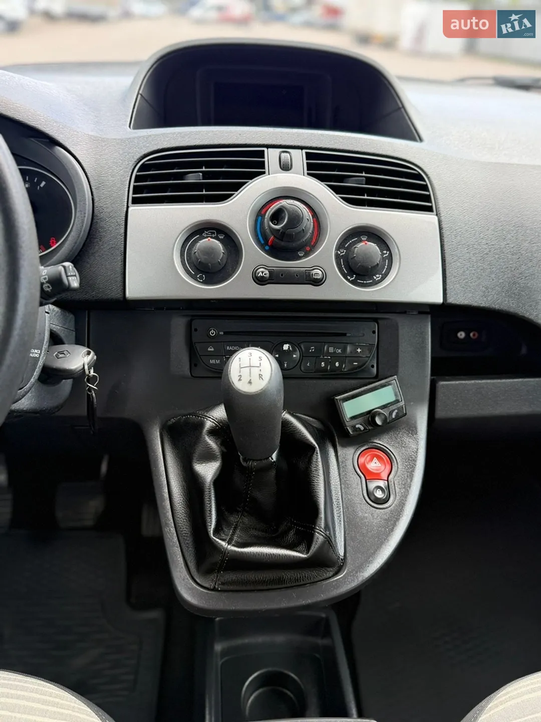 2011 Renault Kangoo - мініатюра 41