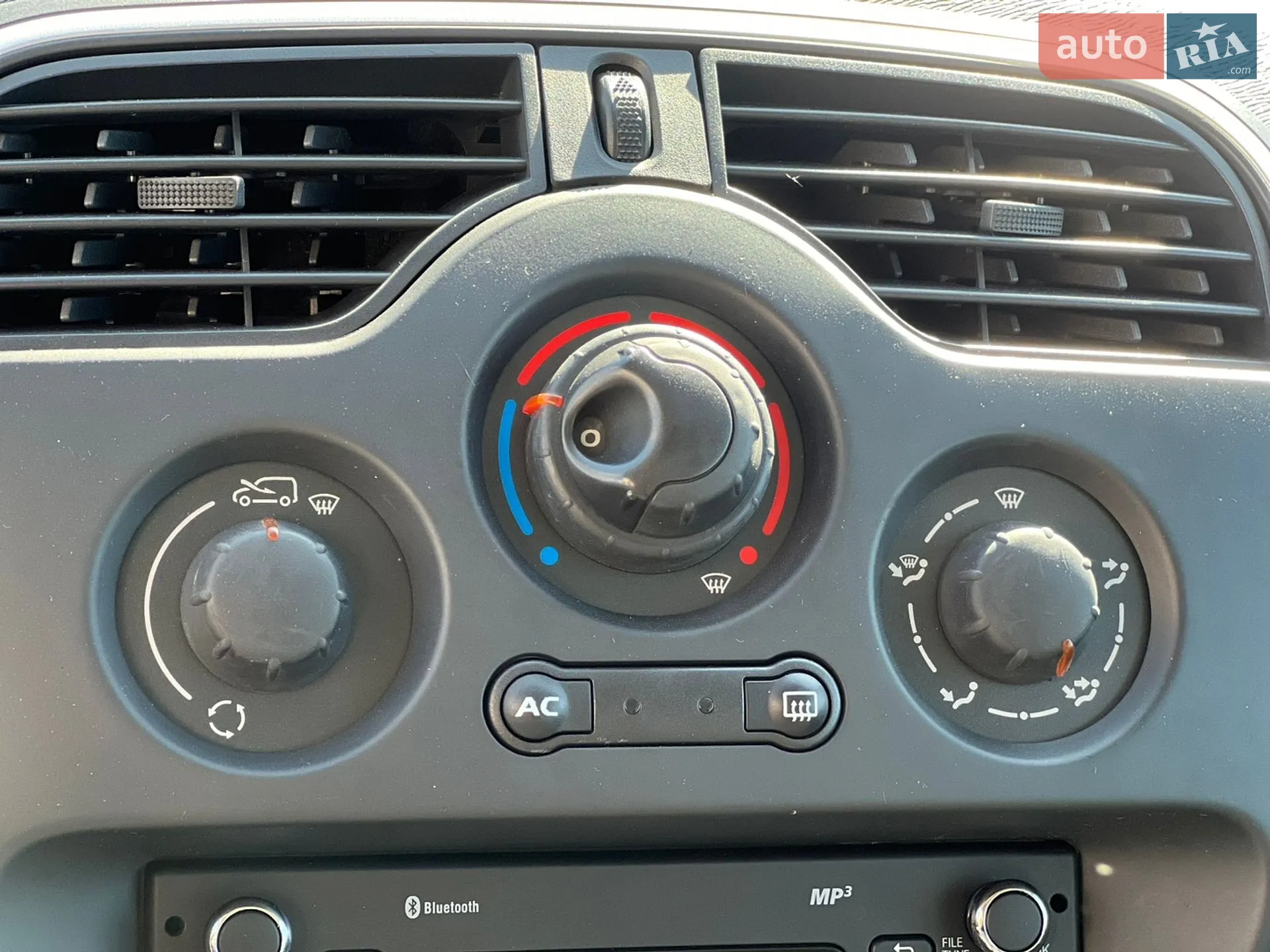 2014 Renault Kangoo - мініатюра 33