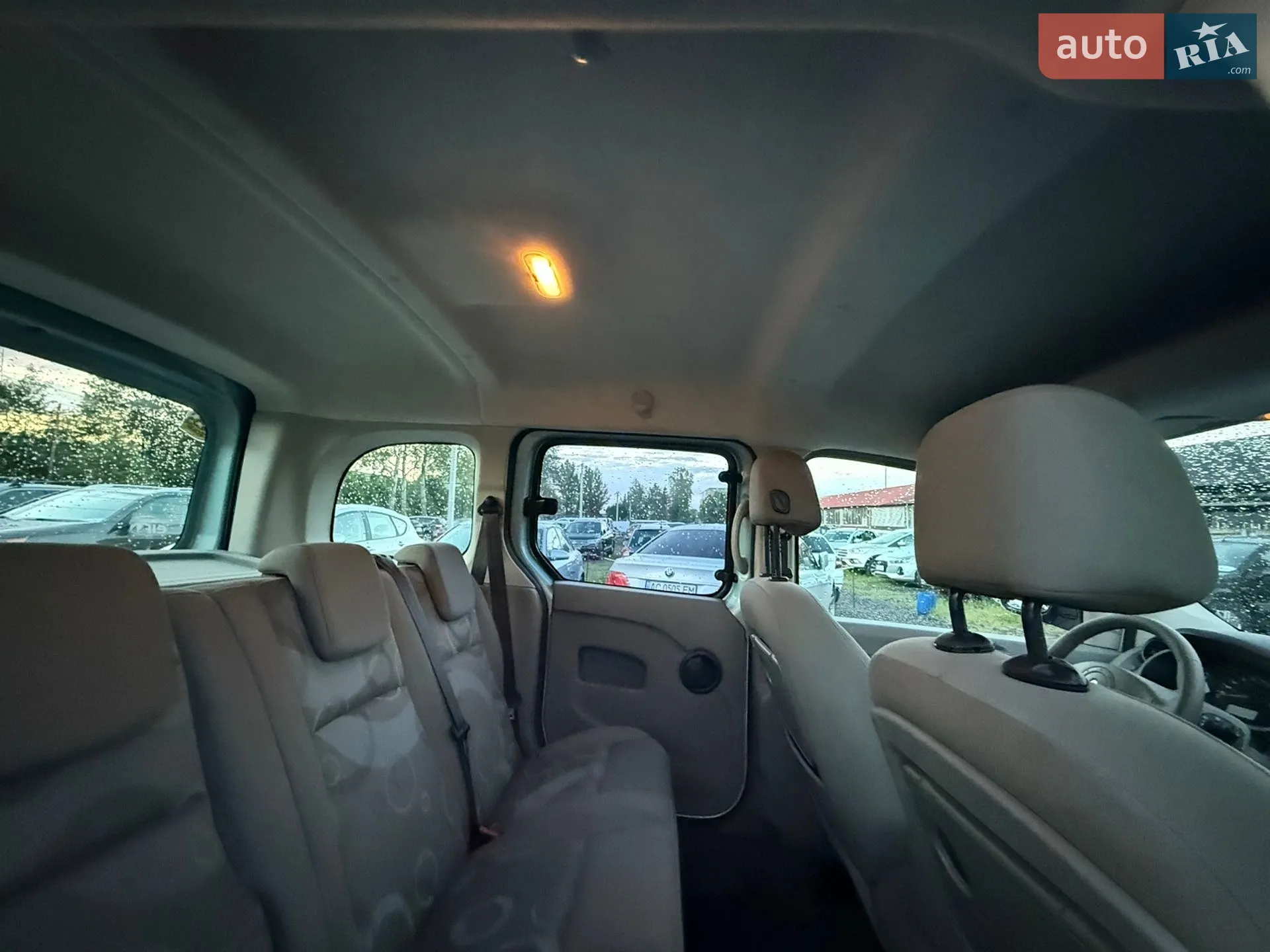 2010 Renault Kangoo - мініатюра 9