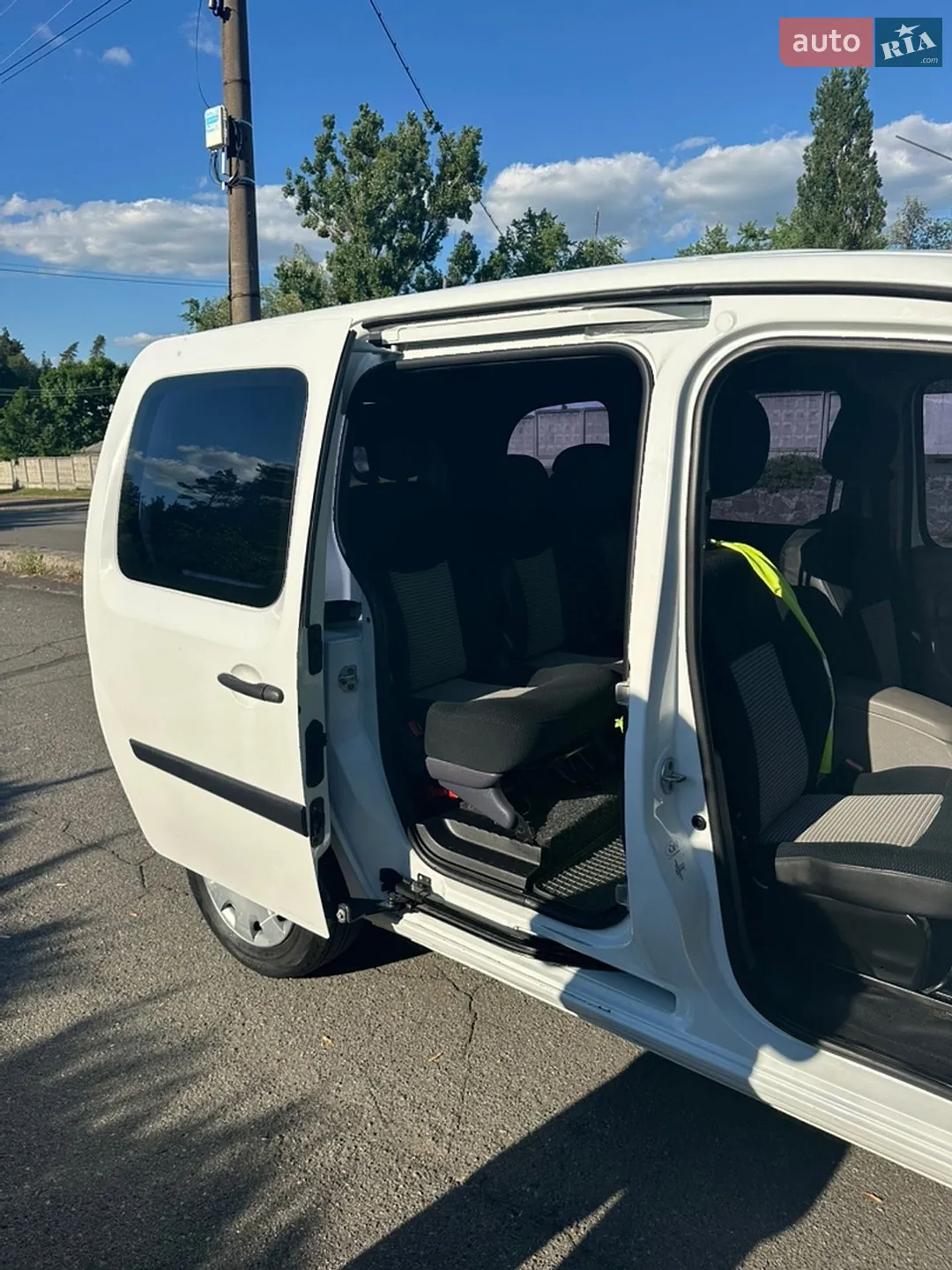 2011 Renault Kangoo - мініатюра 30