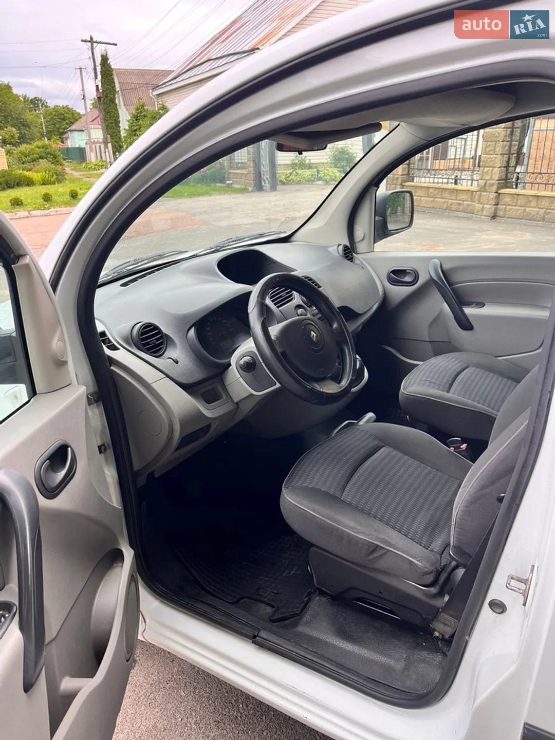2010 Renault Kangoo - мініатюра 9