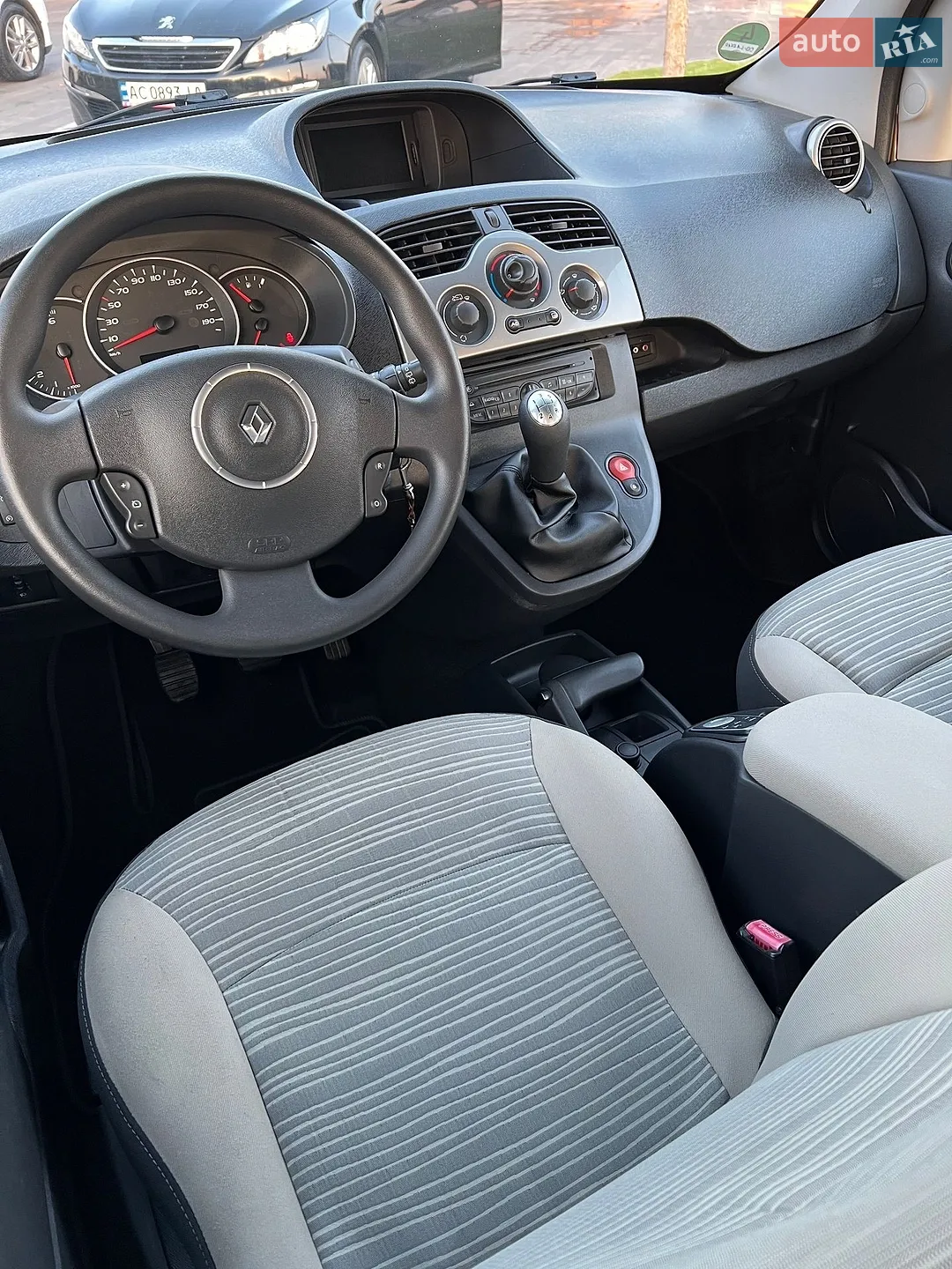 2011 Renault Kangoo - мініатюра 40