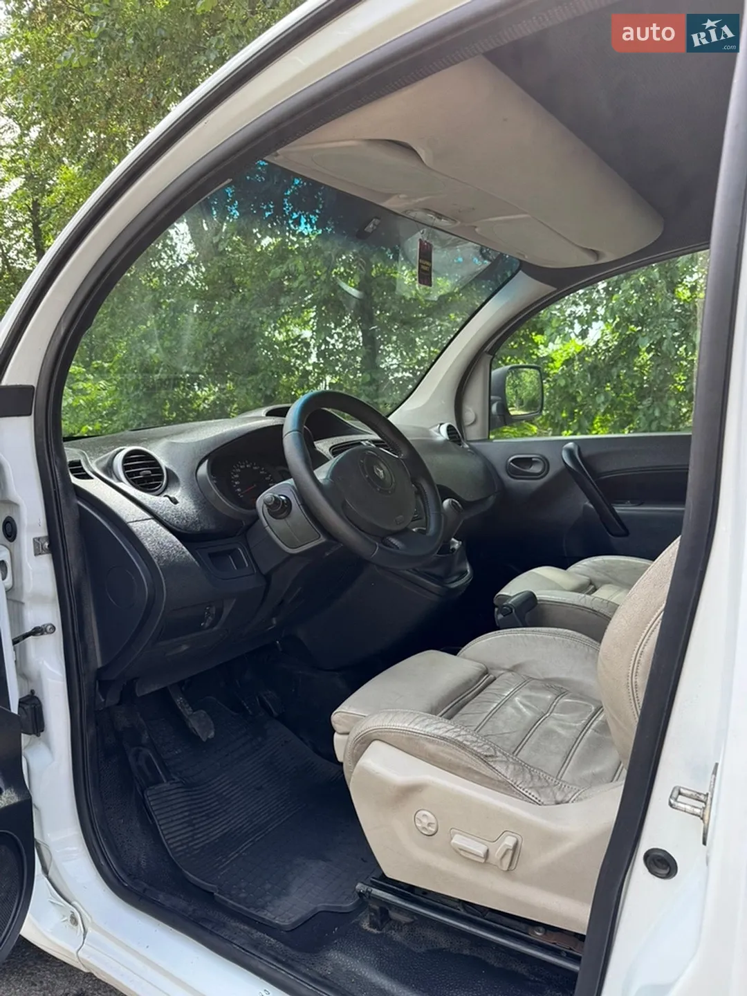 2011 Renault Kangoo - мініатюра 9
