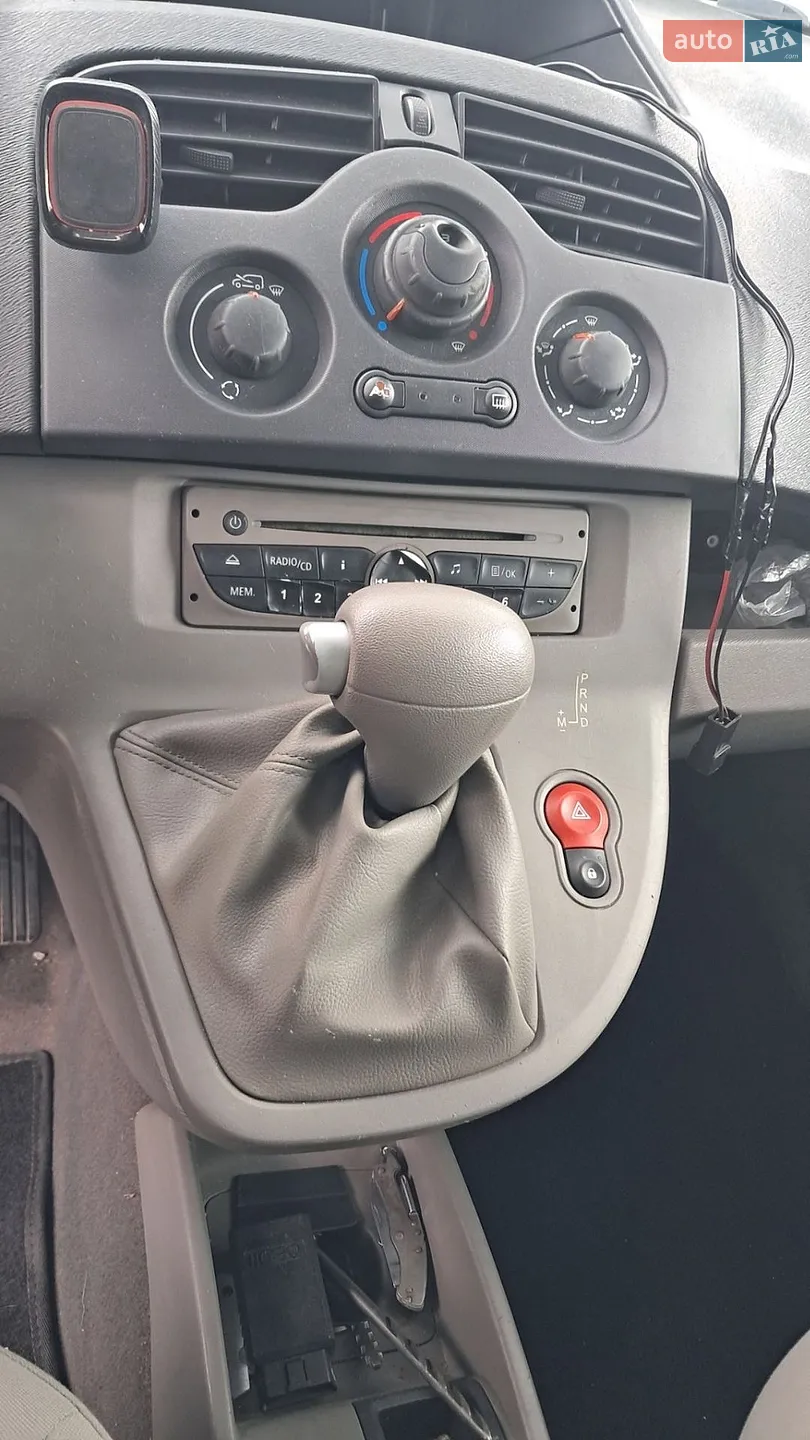 2010 Renault Kangoo - мініатюра 12