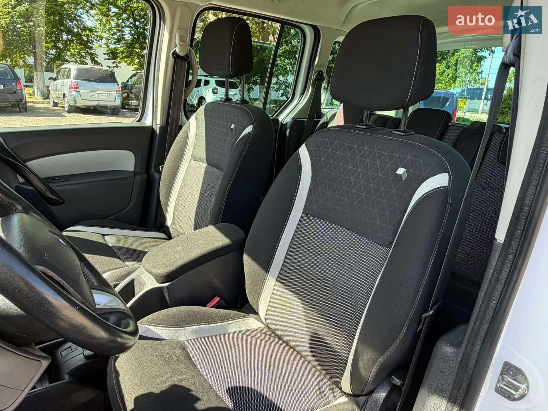 2015 Renault Kangoo - мініатюра 20