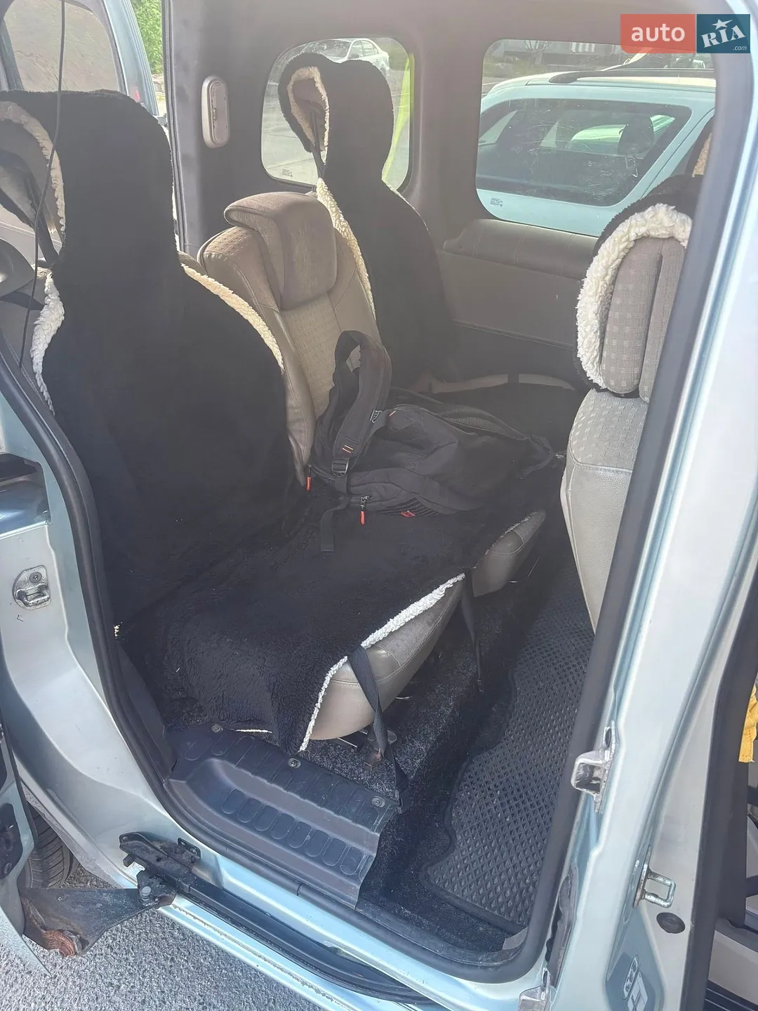 2010 Renault Kangoo - мініатюра 9