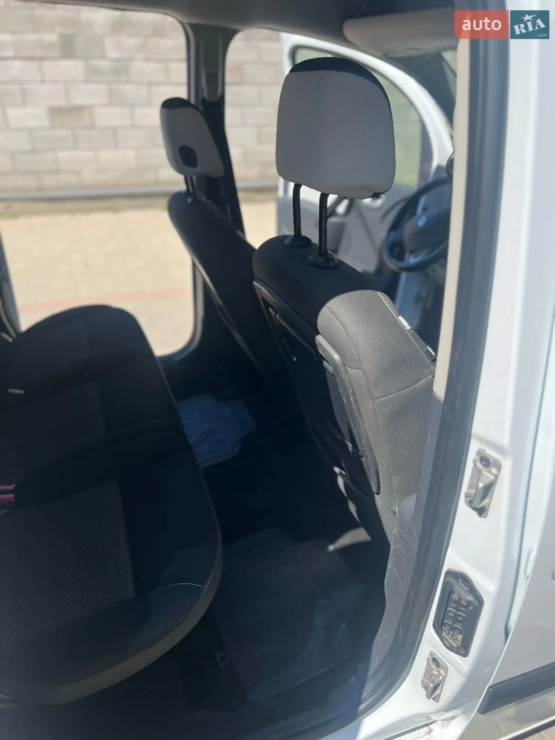 2013 Renault Kangoo - мініатюра 35