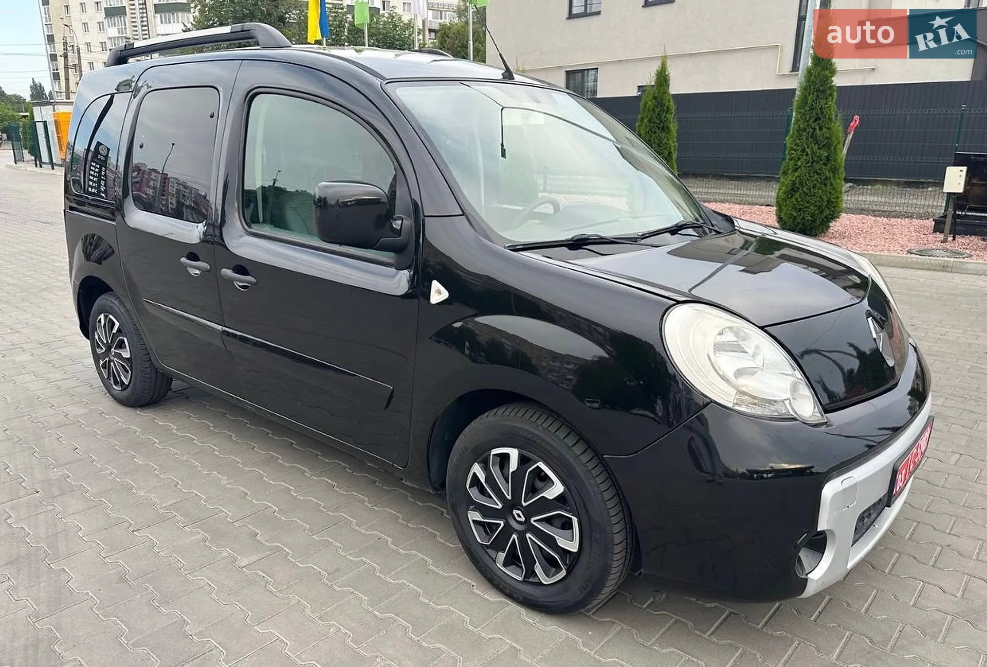 2010 Renault Kangoo - мініатюра 29