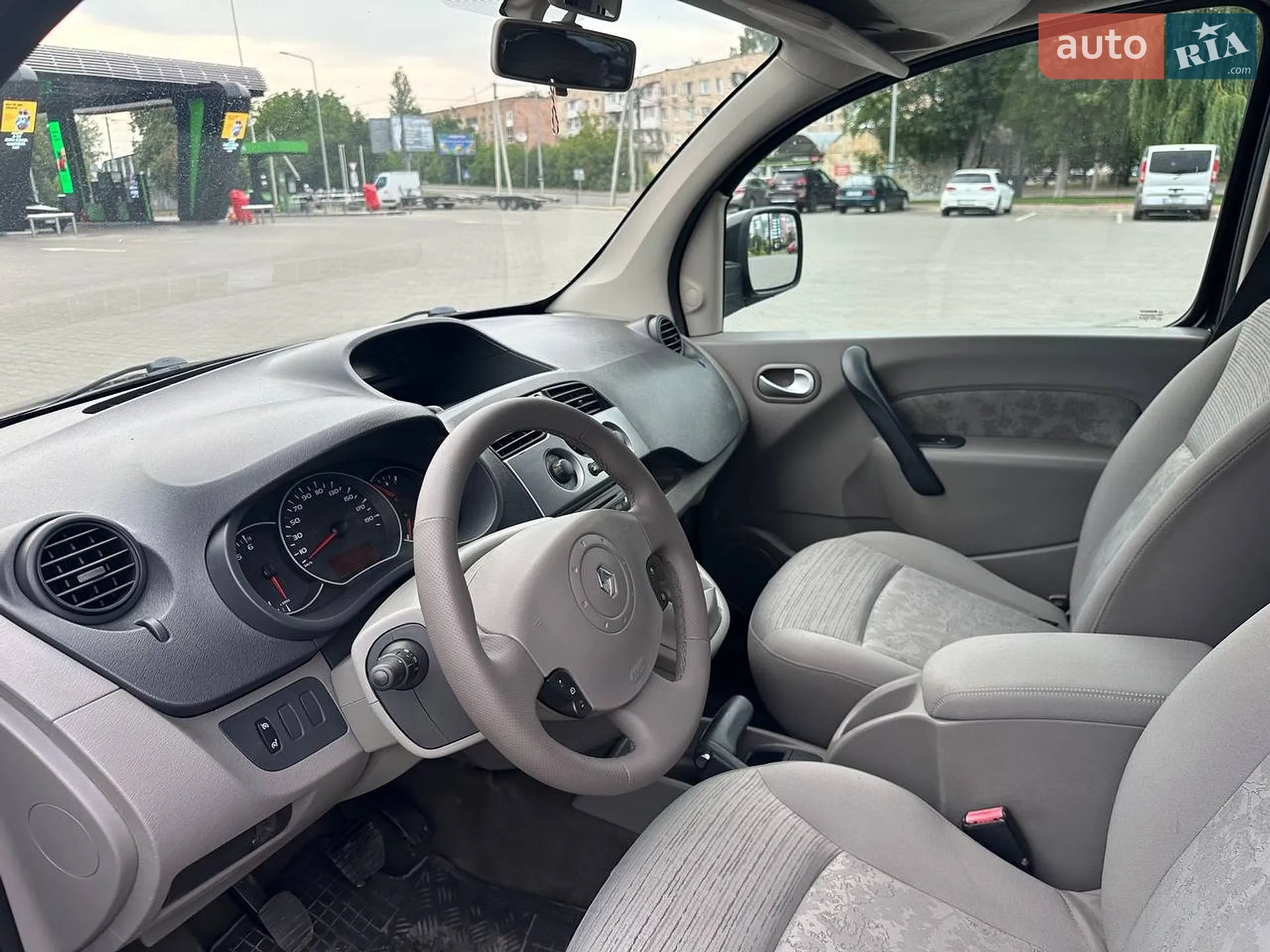 2010 Renault Kangoo - мініатюра 5