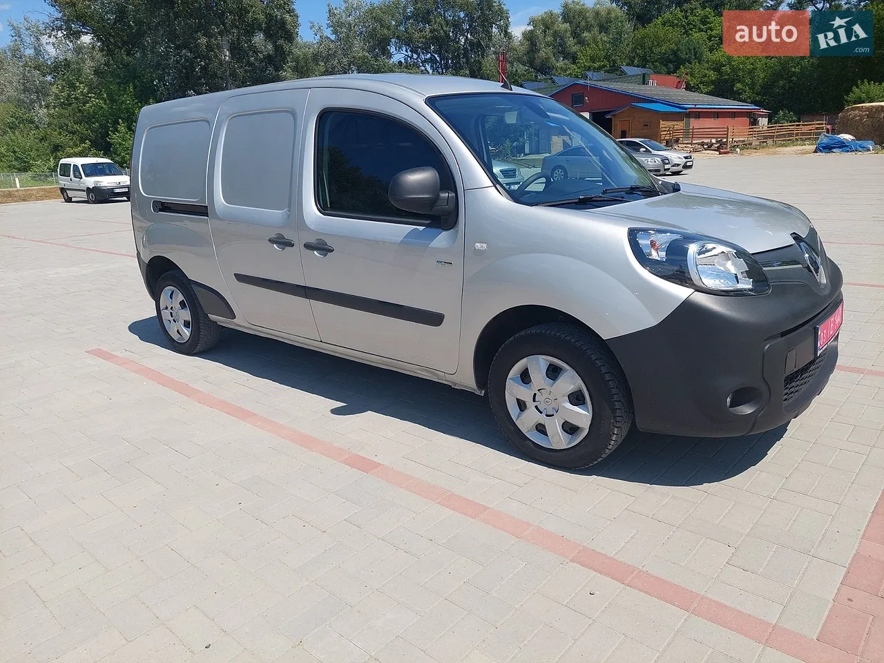 2014 Kia Carnival - мініатюра 32