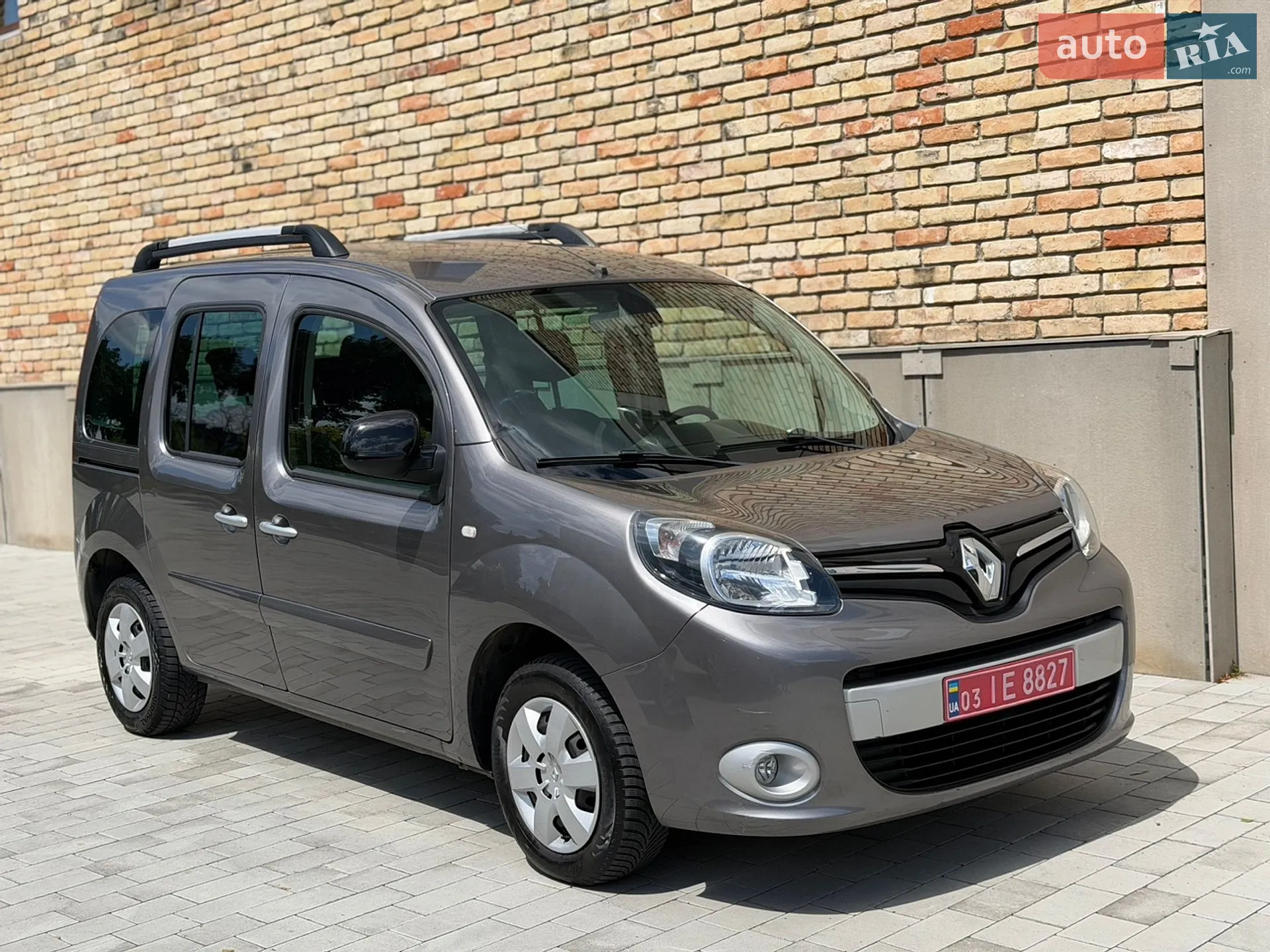 2015 Renault Kangoo - фото 1