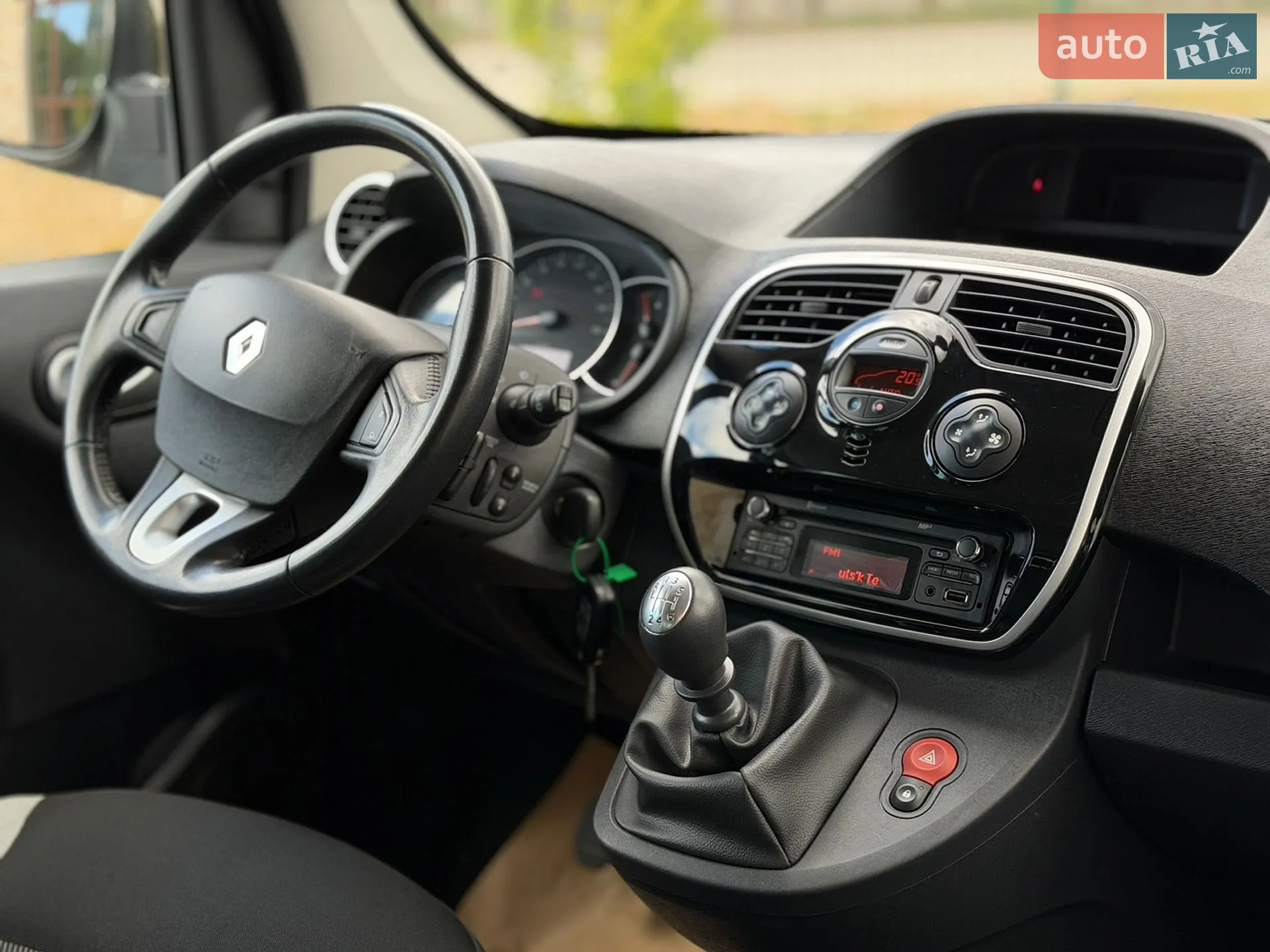 2015 Renault Kangoo - мініатюра 14