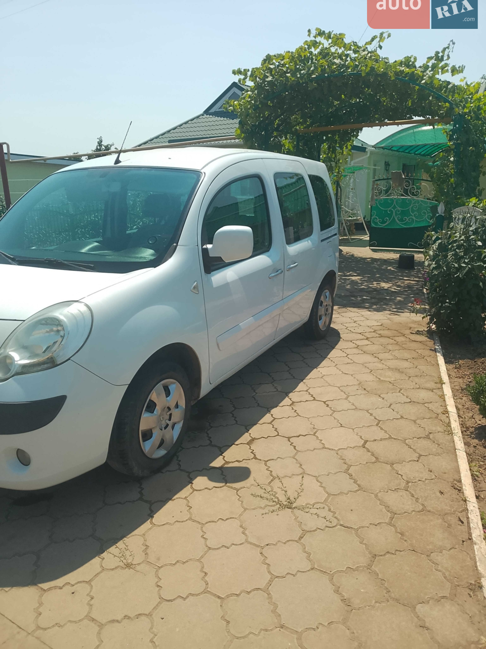 2010 Renault Kangoo - мініатюра 11