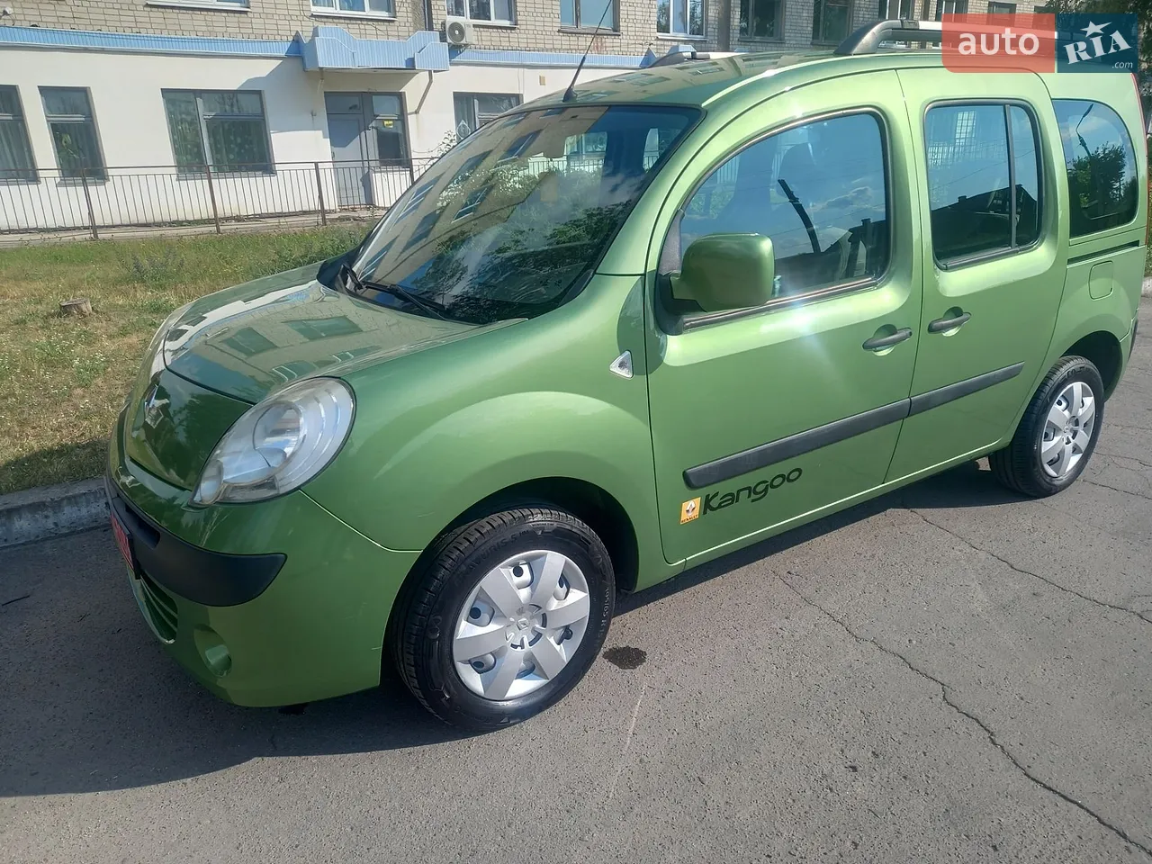 2010 Renault Kangoo - мініатюра 26