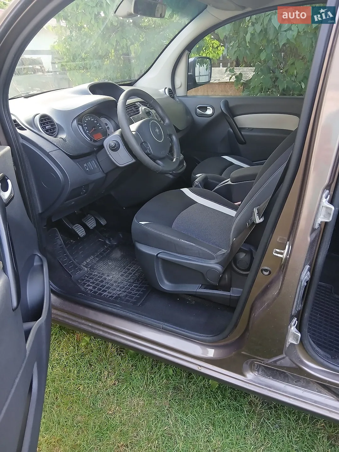 2011 Renault Kangoo - мініатюра 8