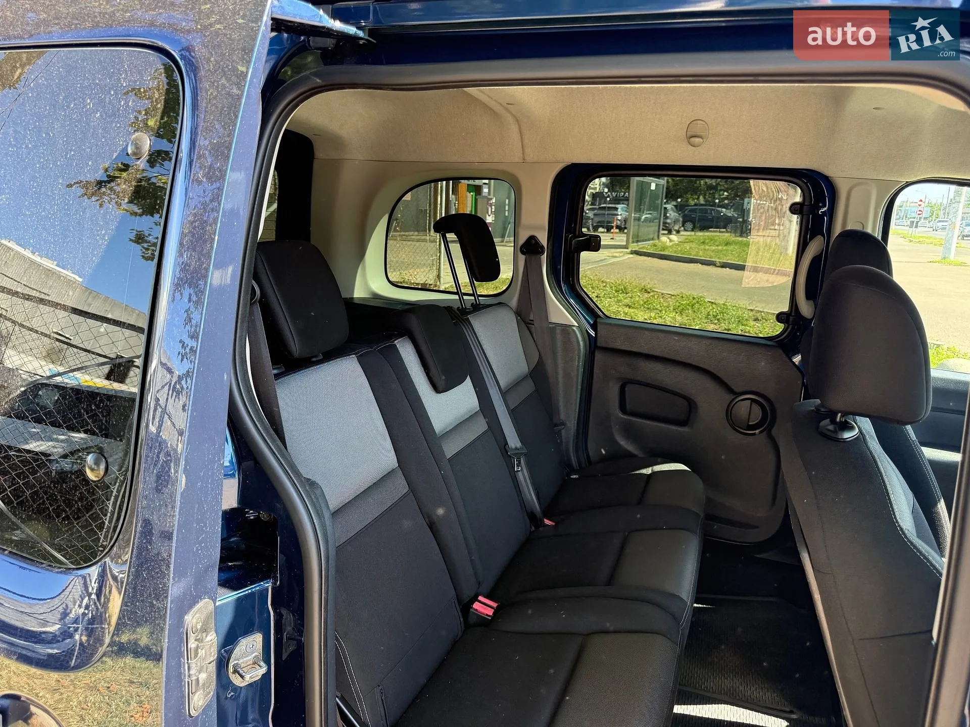 2017 Renault Kangoo - мініатюра 31
