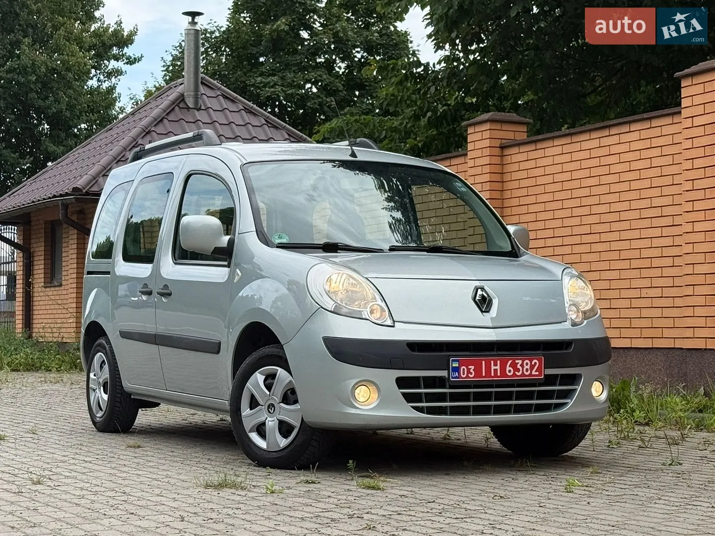2010 Renault Kangoo - мініатюра 2
