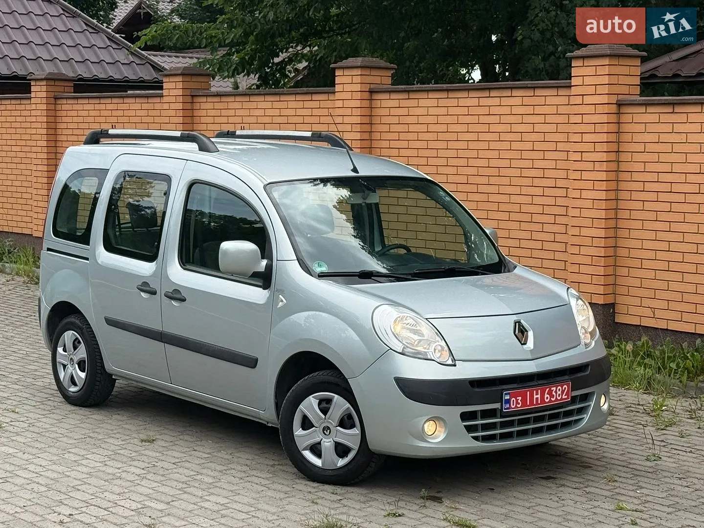 2010 Renault Kangoo - мініатюра 8