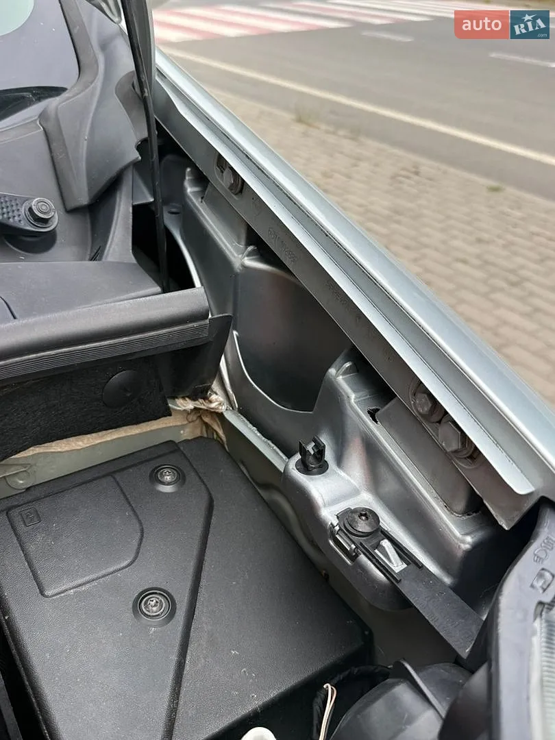 2010 Renault Kangoo - мініатюра 93