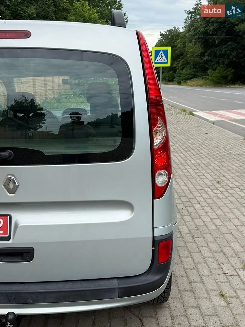 2010 Renault Kangoo - мініатюра 113