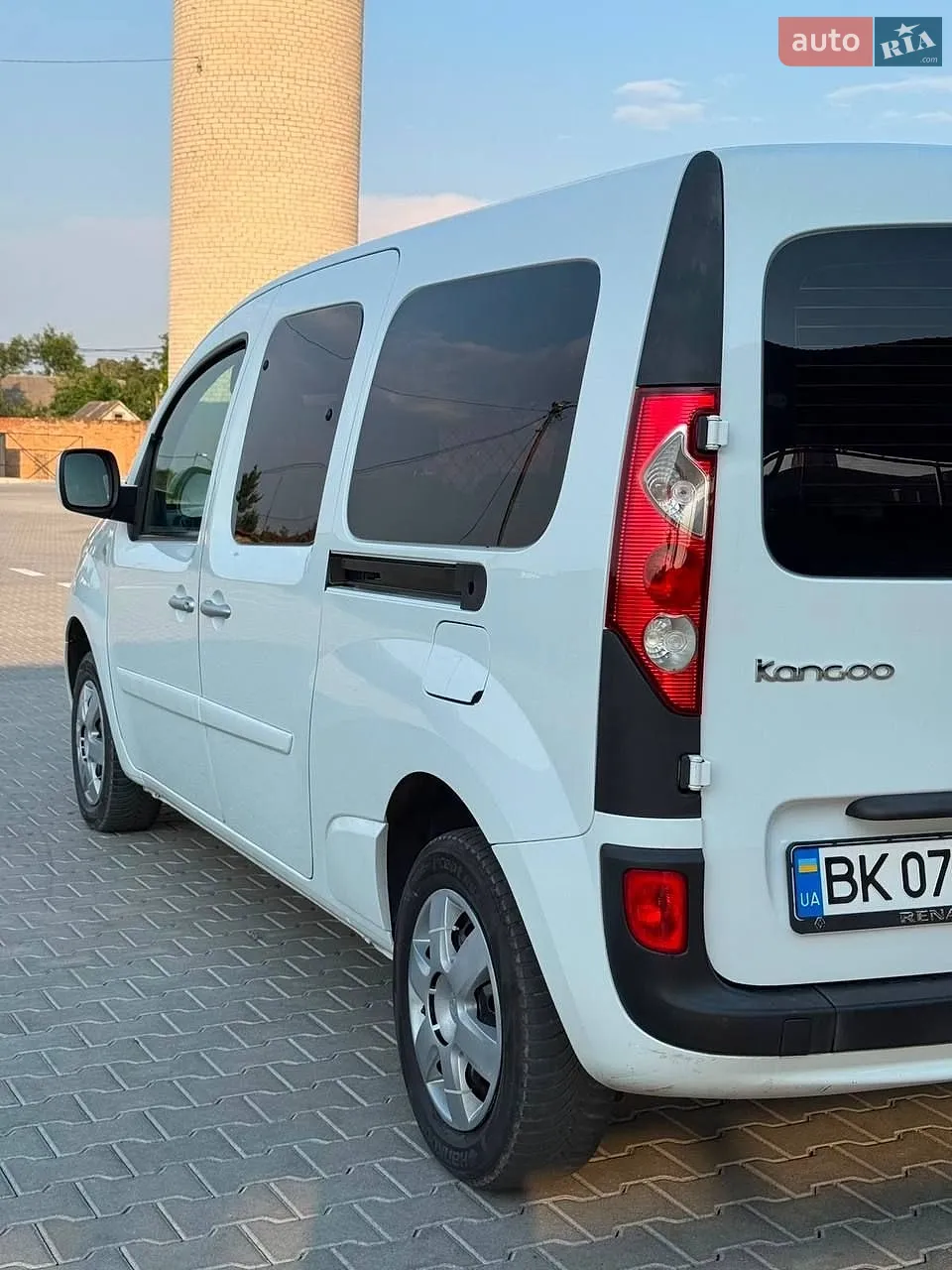 2010 Renault Kangoo - мініатюра 18
