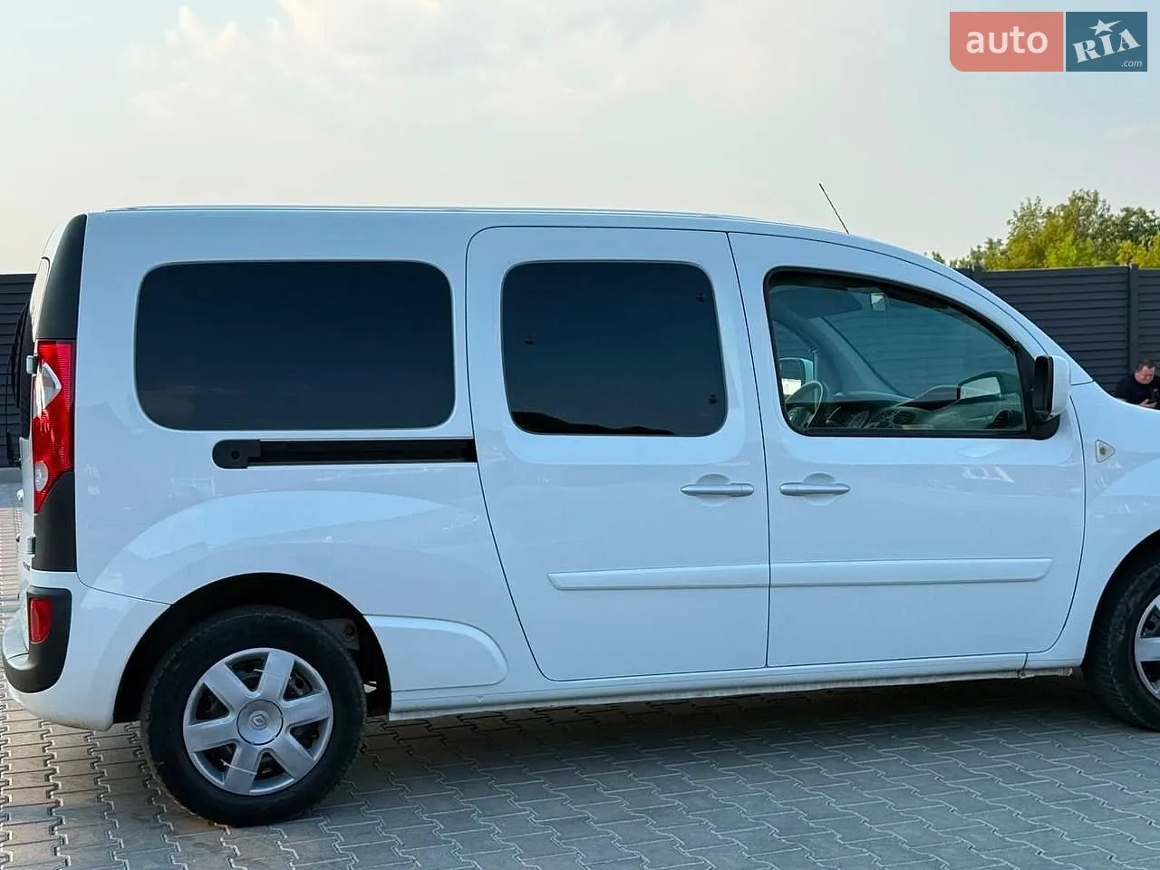 2010 Renault Kangoo - мініатюра 22