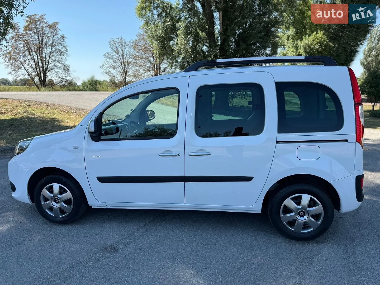2017 Renault Kangoo - мініатюра 21