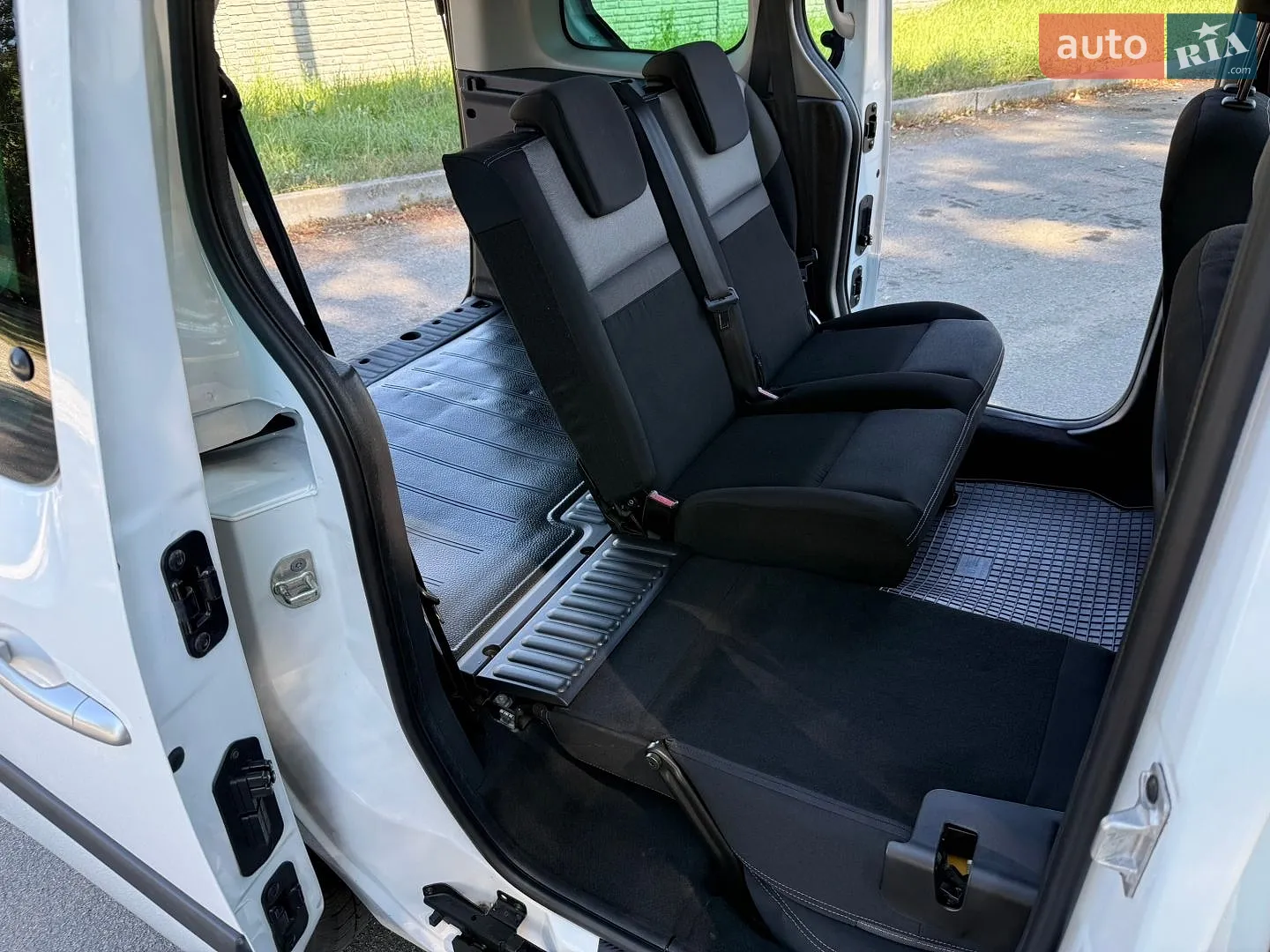 2017 Renault Kangoo - мініатюра 73