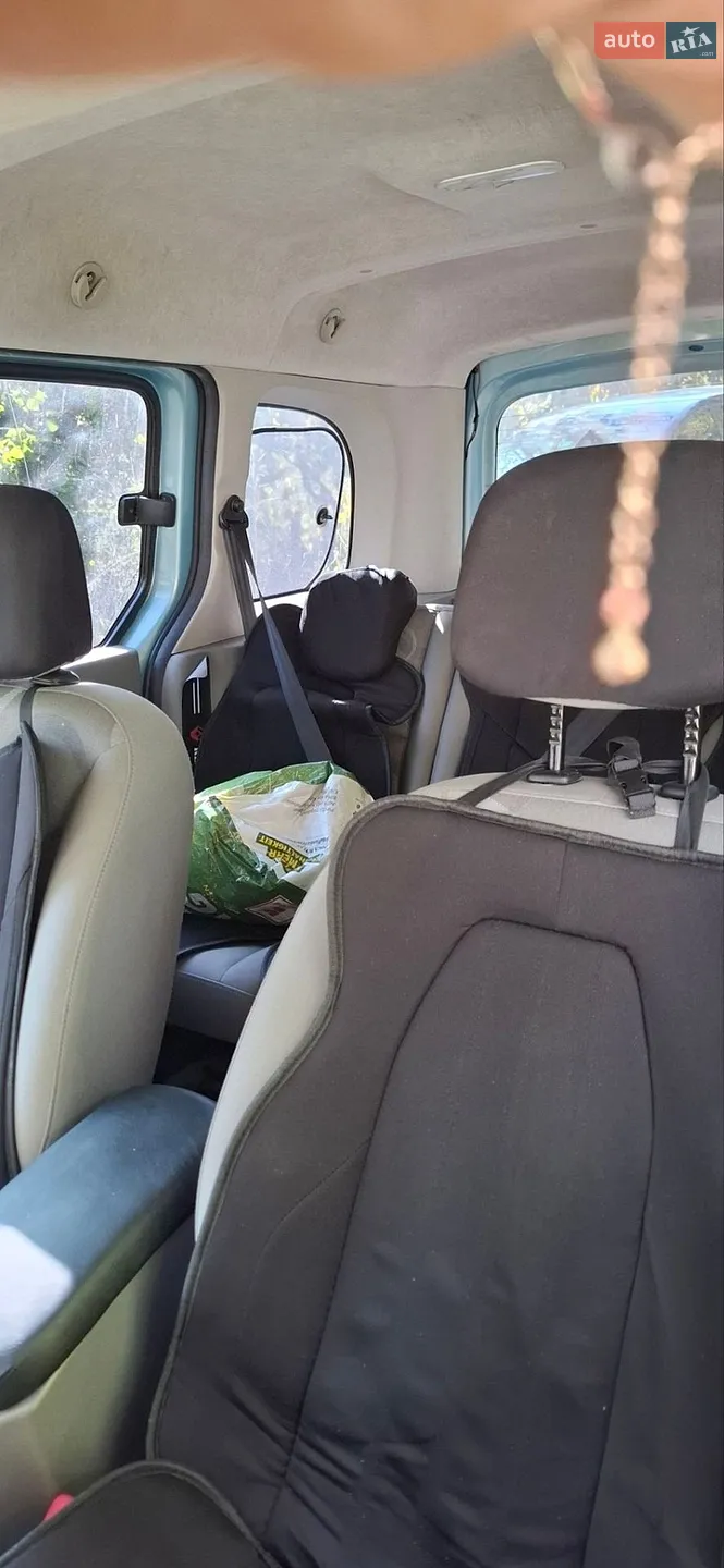 2010 Renault Kangoo - мініатюра 6