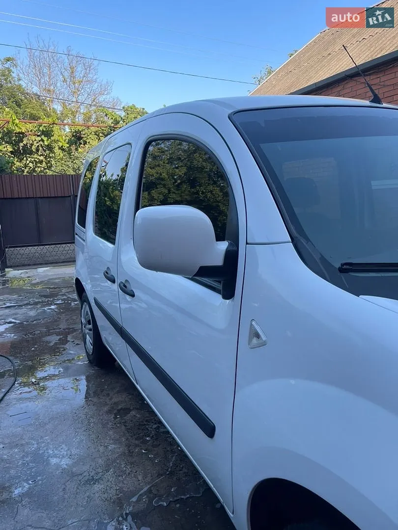 2012 Renault Kangoo - мініатюра 2